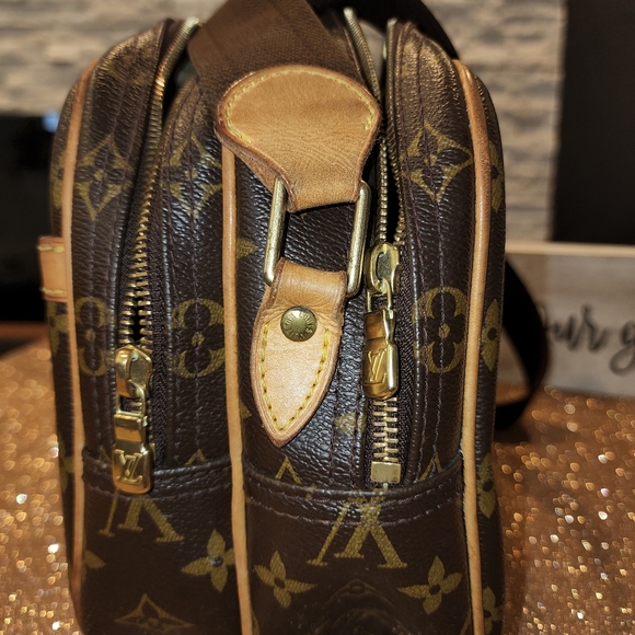 Authentic!! Louis Vuitton Reporter PM - Picture 6 of 8